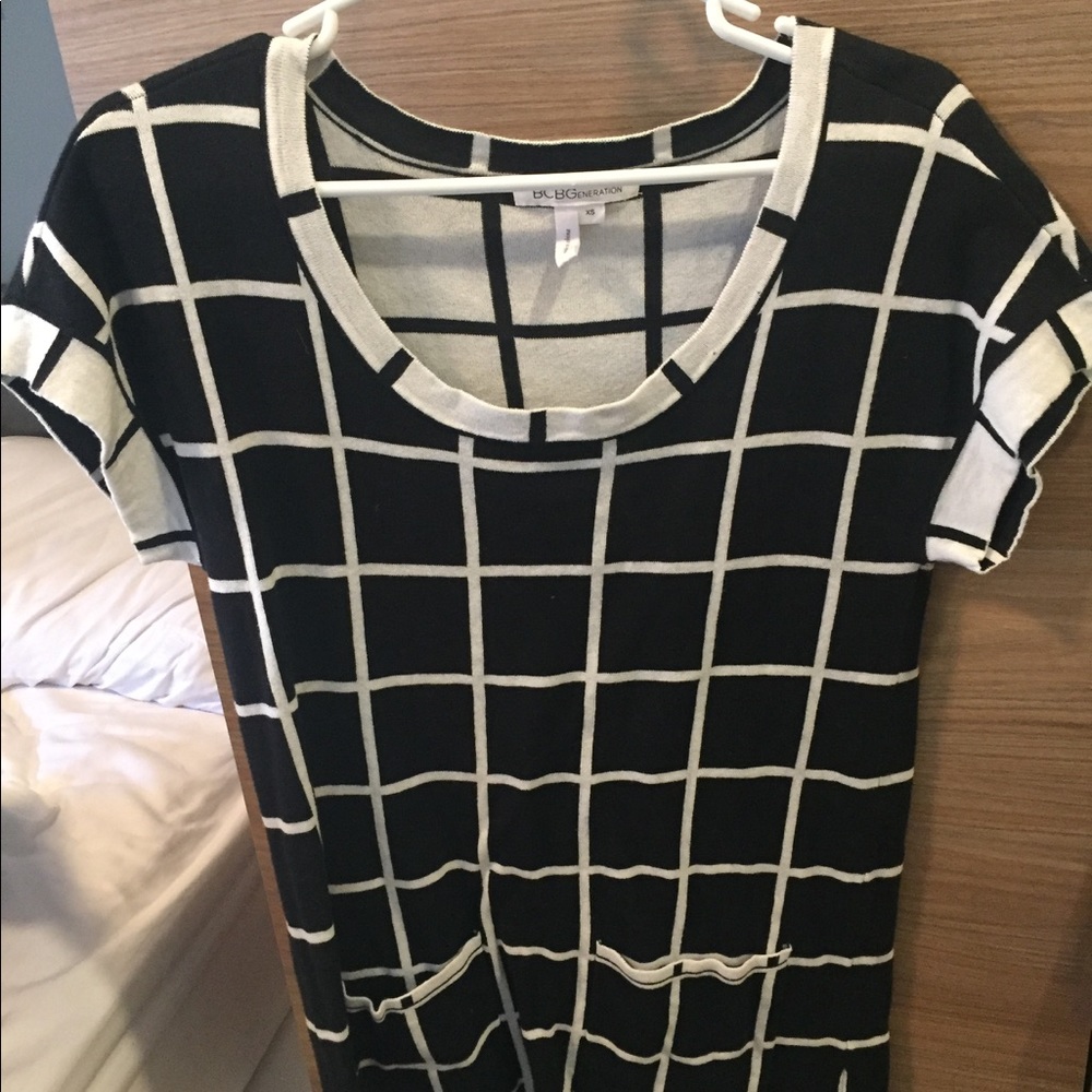 Bcbg dress with pockets